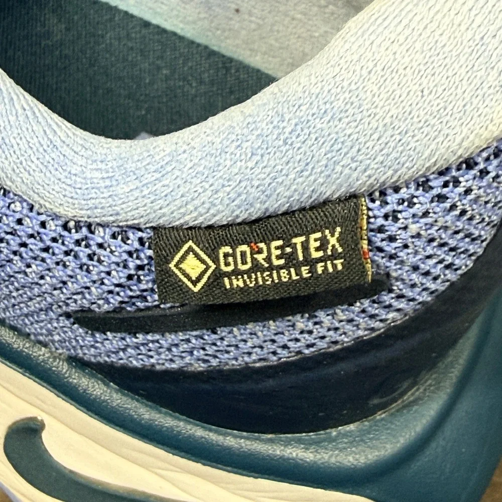 Nike Motiva Gore-Tex Running Shoes Womens 7.5 Blue HM0355 Waterproof Sneakers